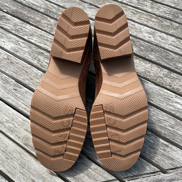 Sorel Cate Sz 7 Waterproof Chelsea Distressed Leather Bootie Ankle Boot - Picture 10 of 11